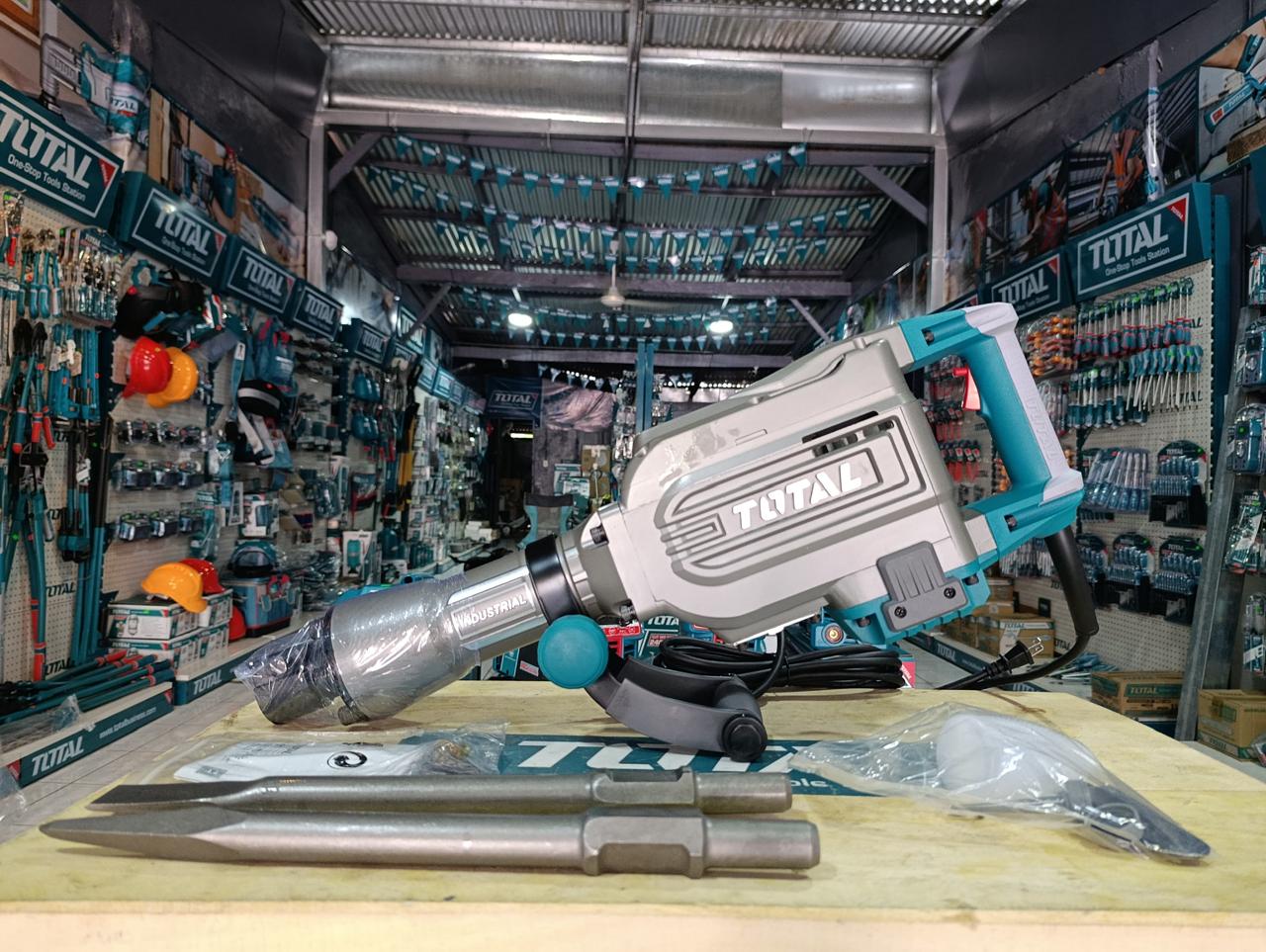 DEMOLEDOR 1700W TOTAL UTH215456